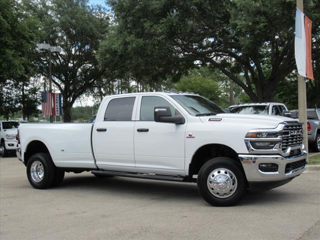 new 2025 Ram 3500 car, priced at $72,325