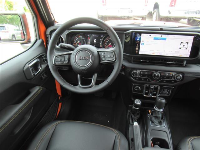 new 2025 Jeep Gladiator car, priced at $45,182