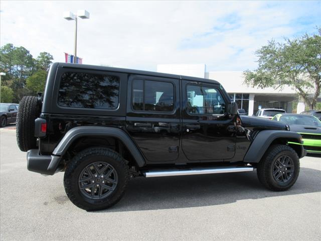 new 2025 Jeep Wrangler car, priced at $40,975