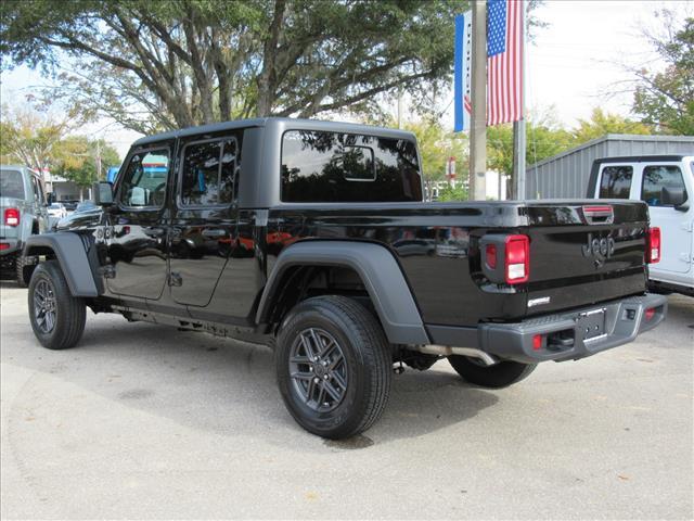 new 2025 Jeep Gladiator car, priced at $38,610
