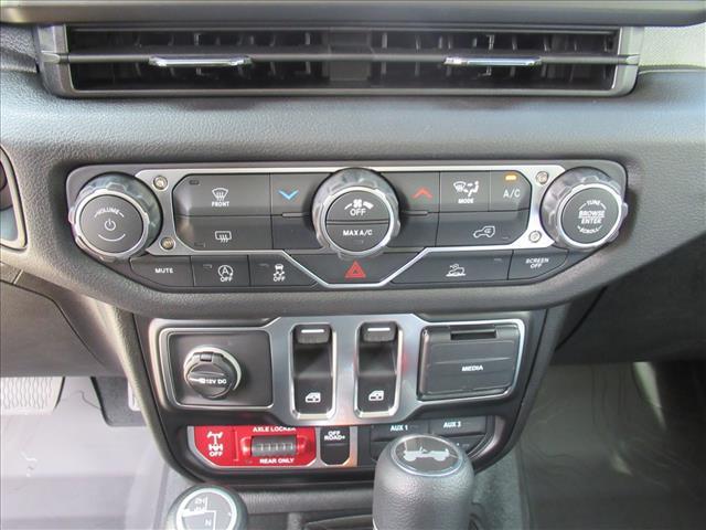 new 2025 Jeep Gladiator car, priced at $38,610