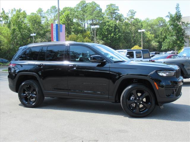 new 2025 Jeep Grand Cherokee car, priced at $36,528
