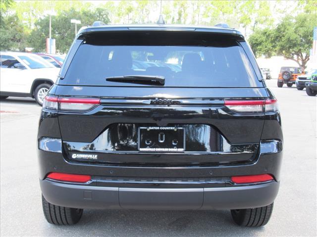 new 2025 Jeep Grand Cherokee car, priced at $36,528