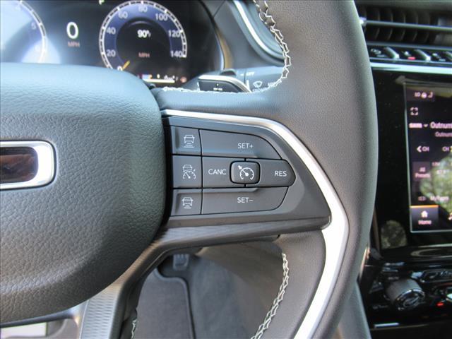new 2025 Jeep Grand Cherokee car, priced at $36,528