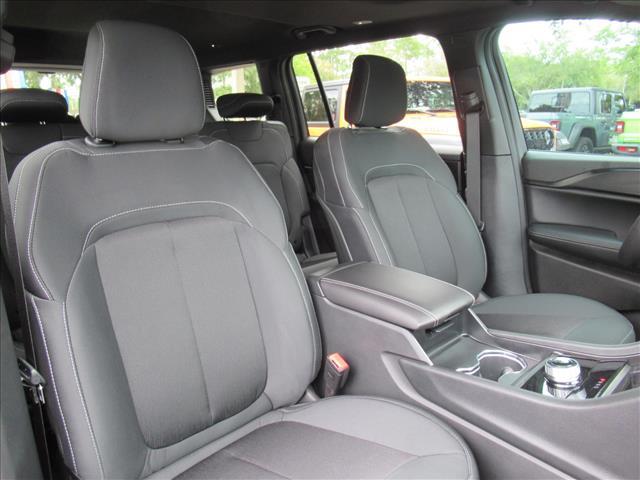new 2025 Jeep Grand Cherokee L car, priced at $37,915