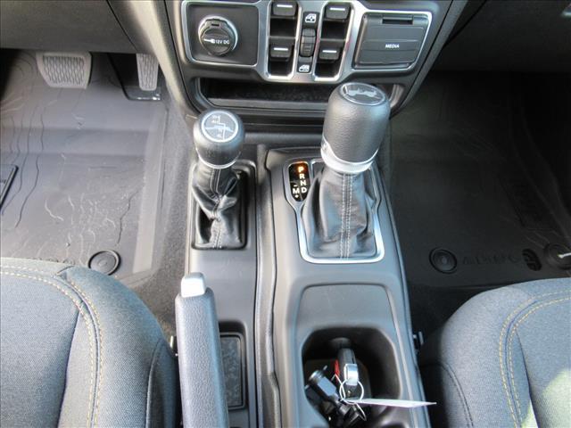 new 2025 Jeep Wrangler car, priced at $41,350