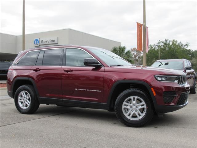 new 2025 Jeep Grand Cherokee car, priced at $35,215