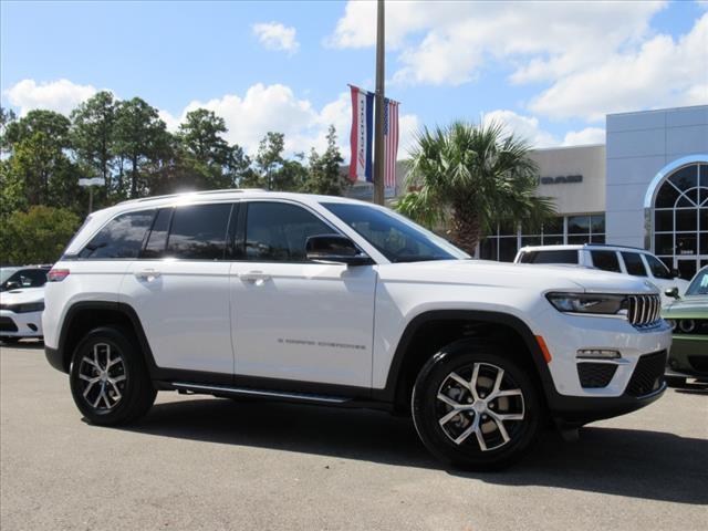 new 2025 Jeep Grand Cherokee car, priced at $48,110