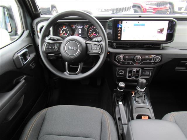 new 2025 Jeep Wrangler car, priced at $43,040