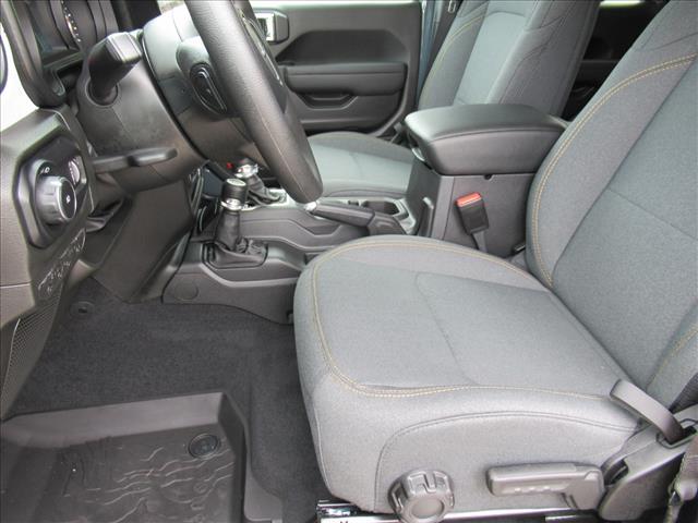 new 2025 Jeep Wrangler car, priced at $43,040