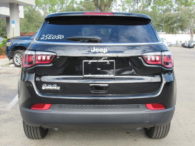 new 2025 Jeep Compass car, priced at $26,090