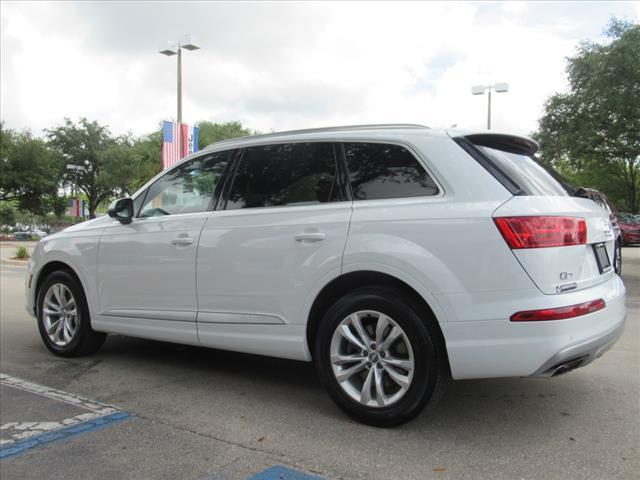 used 2019 Audi Q7 car, priced at $25,885