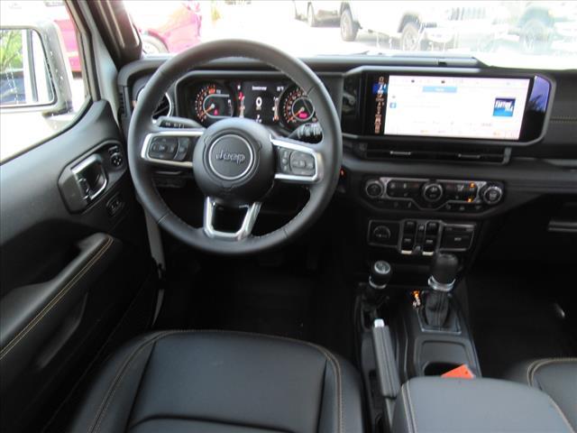 new 2025 Jeep Wrangler car, priced at $52,132