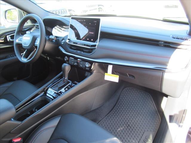 new 2026 Jeep Compass car, priced at $28,985