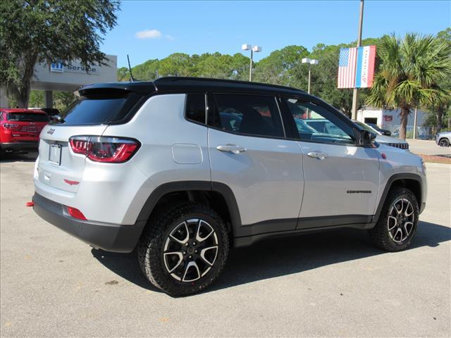 new 2026 Jeep Compass car, priced at $28,985