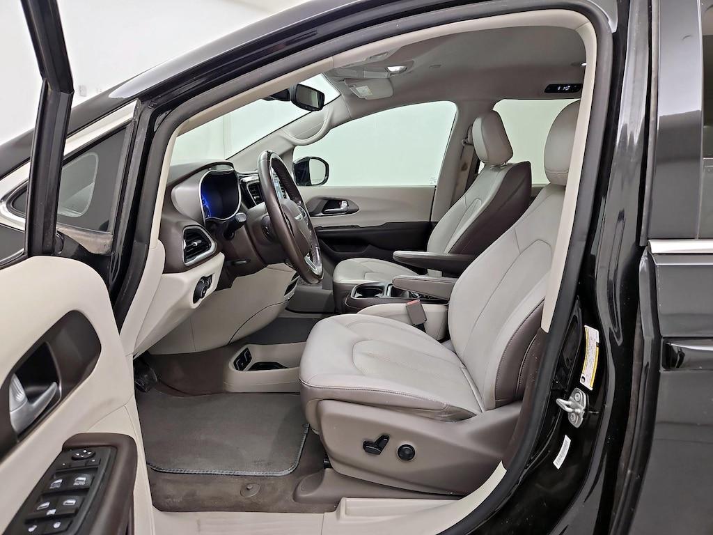 used 2019 Chrysler Pacifica car, priced at $19,998