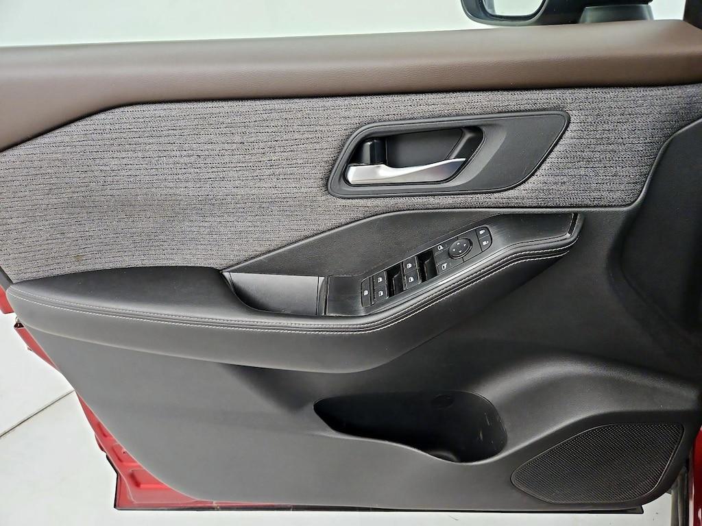 used 2021 Nissan Rogue car, priced at $19,998