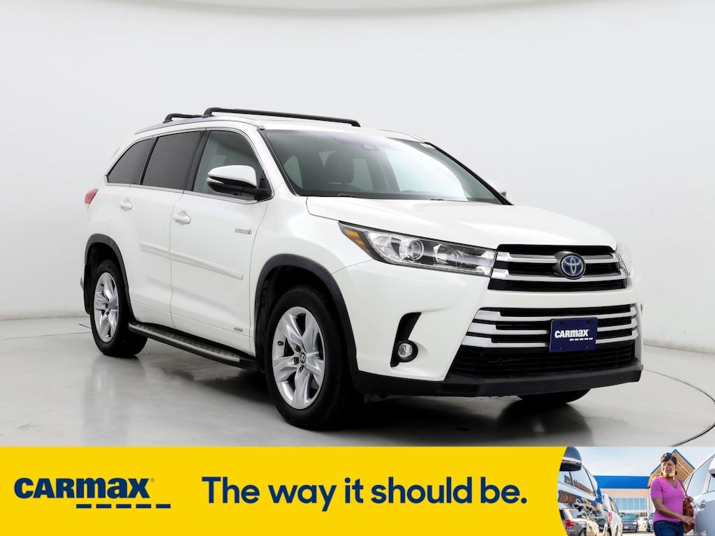 used 2019 Toyota Highlander Hybrid car, priced at $39,998