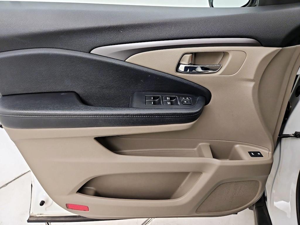 used 2017 Honda Pilot car, priced at $18,998