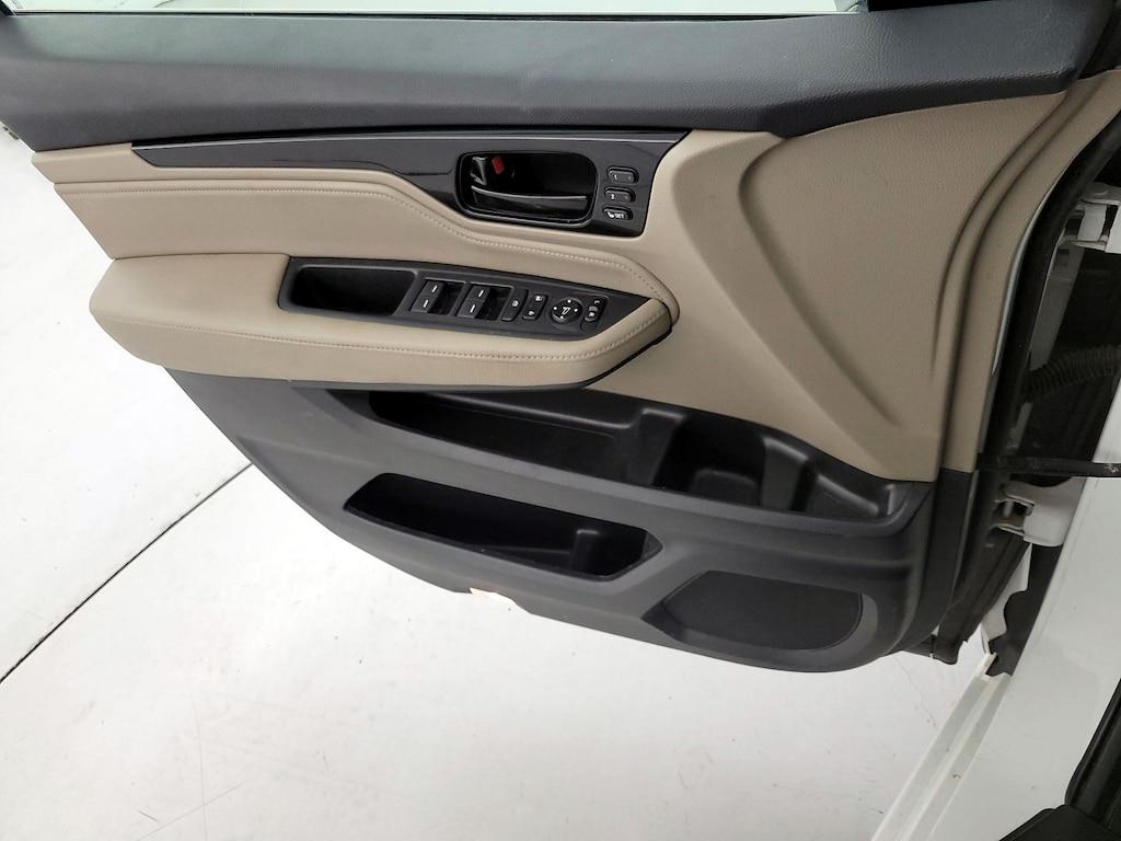 used 2021 Honda Odyssey car, priced at $27,998