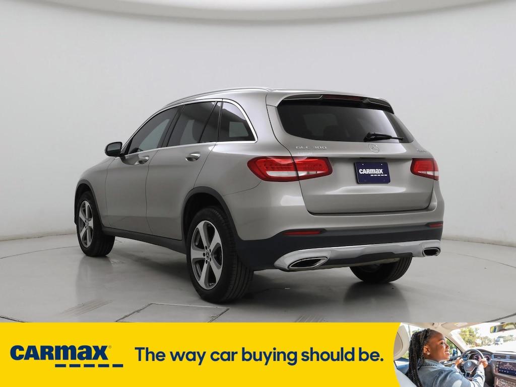 used 2019 Mercedes-Benz GLC 300 car, priced at $23,998