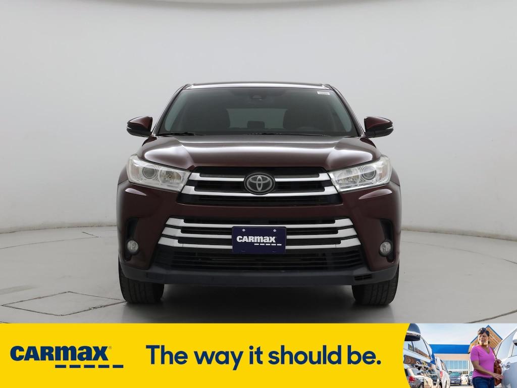 used 2019 Toyota Highlander car, priced at $21,998