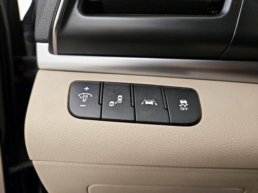 used 2020 Hyundai Elantra car, priced at $14,599