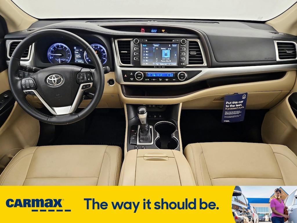 used 2018 Toyota Highlander car, priced at $30,998