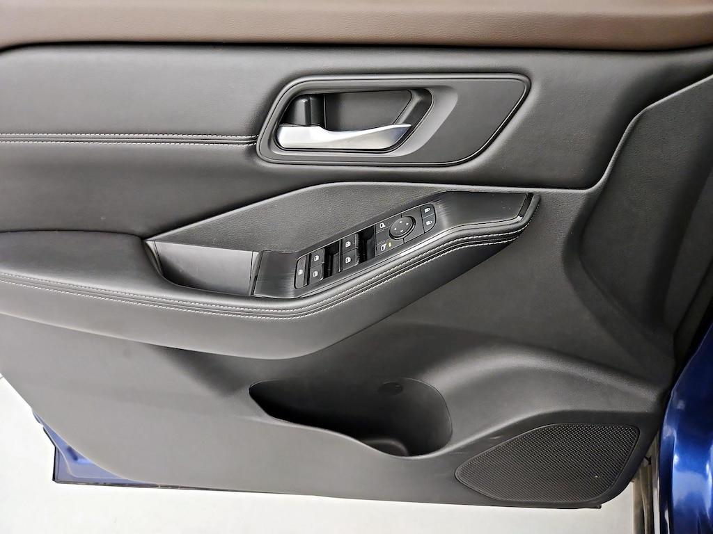 used 2022 Nissan Rogue car, priced at $24,998