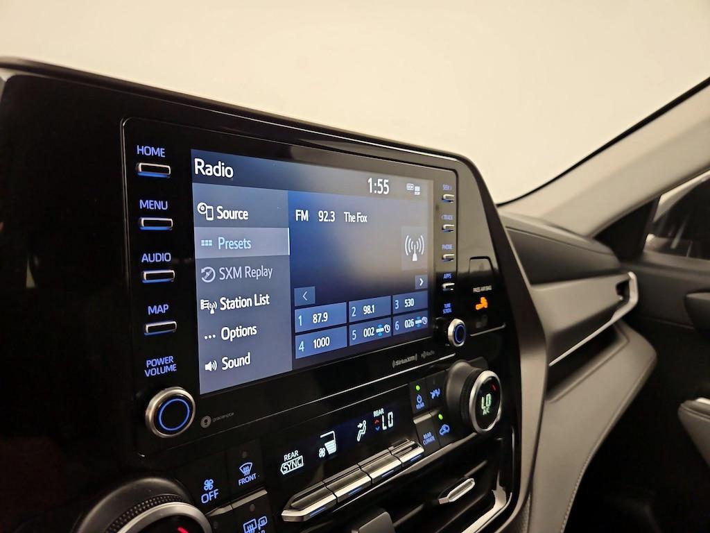 used 2022 Toyota Highlander car, priced at $31,998