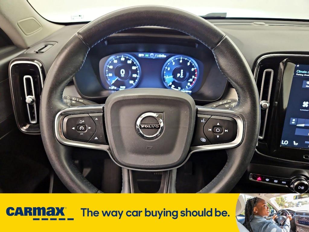 used 2021 Volvo XC40 car, priced at $24,998