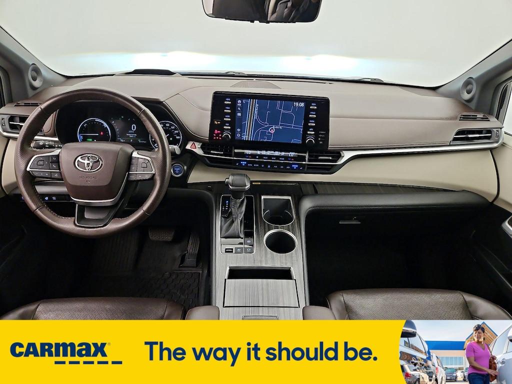 used 2022 Toyota Sienna car, priced at $44,998
