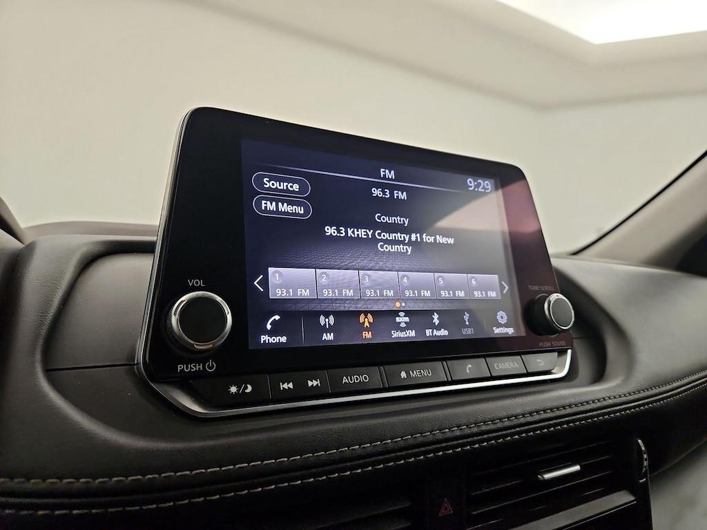 used 2021 Nissan Rogue car, priced at $22,998