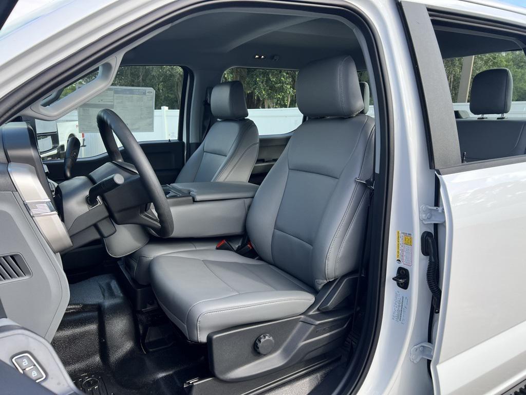 new 2025 Ford F-250 car, priced at $65,420