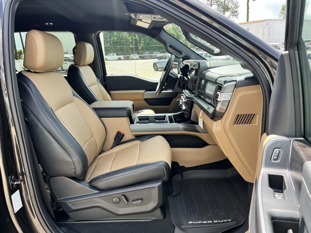 new 2025 Ford F-250 car, priced at $81,143