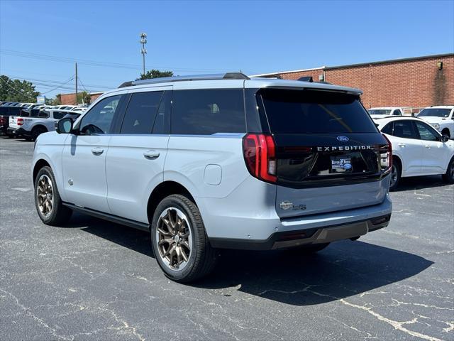 new 2025 Ford Expedition car, priced at $87,325