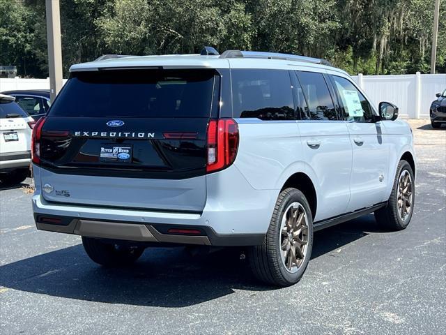 new 2025 Ford Expedition car, priced at $87,325