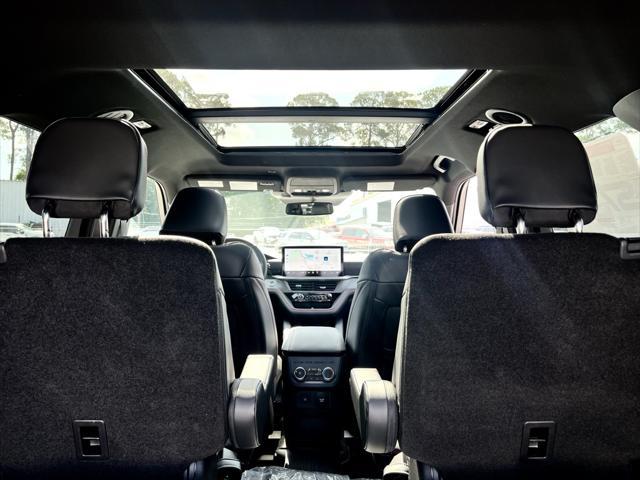 new 2025 Ford Explorer car, priced at $63,811