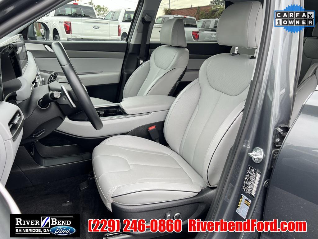 used 2024 Hyundai Palisade car, priced at $32,918