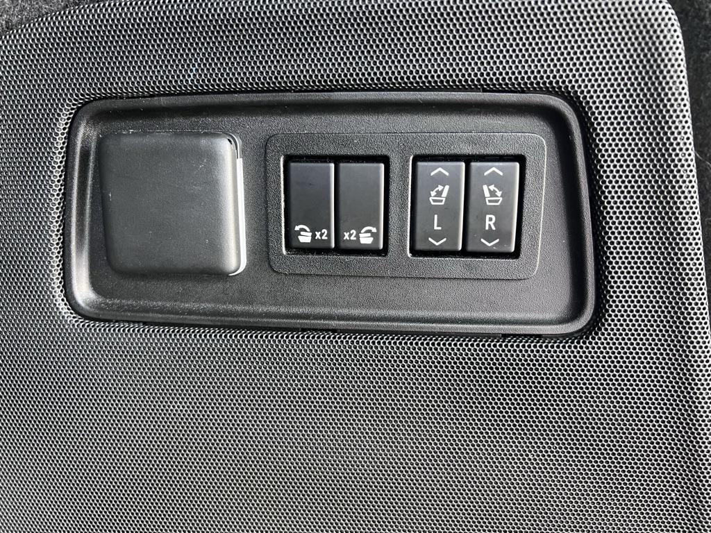 used 2022 Cadillac Escalade car, priced at $57,984