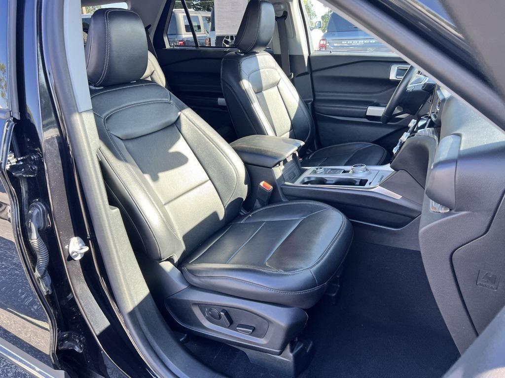 used 2023 Ford Explorer car, priced at $33,698