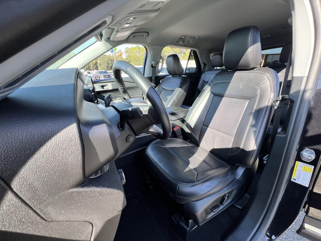 used 2023 Ford Explorer car, priced at $33,698