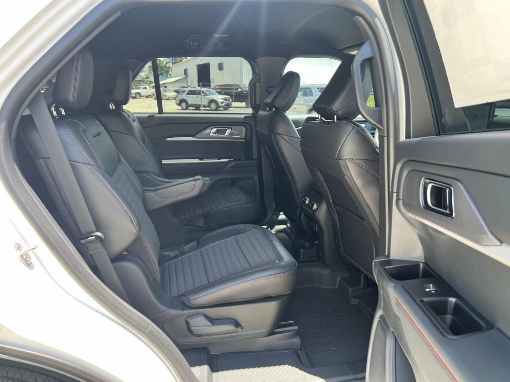 new 2025 Ford Explorer car, priced at $48,041