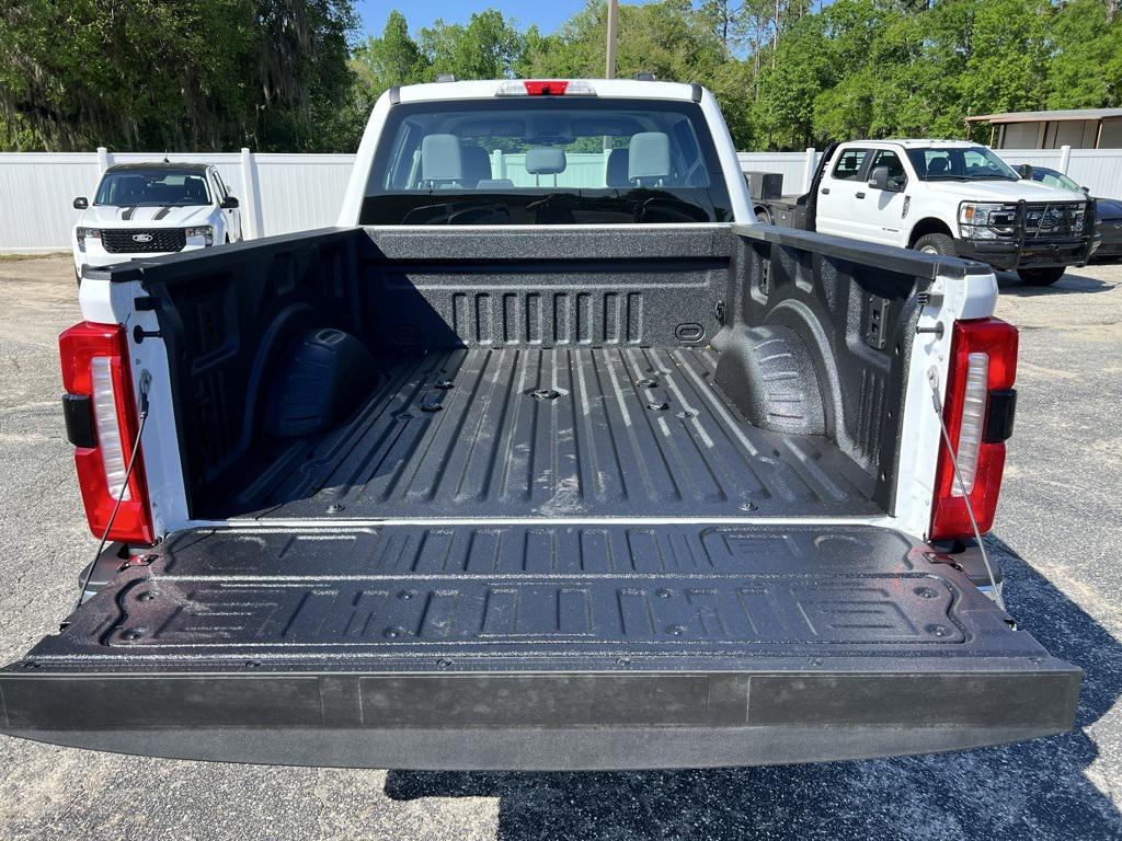 new 2025 Ford F-250 car, priced at $68,224