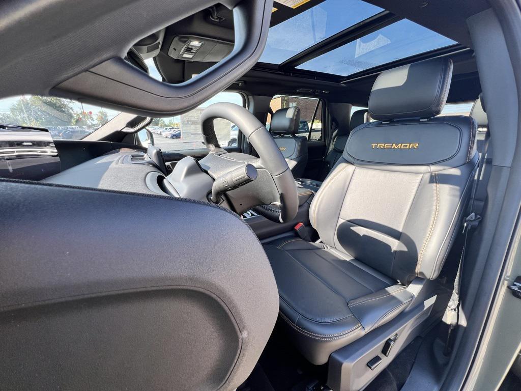 new 2025 Ford Expedition car, priced at $83,745
