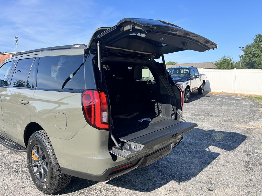 new 2025 Ford Expedition car, priced at $83,745