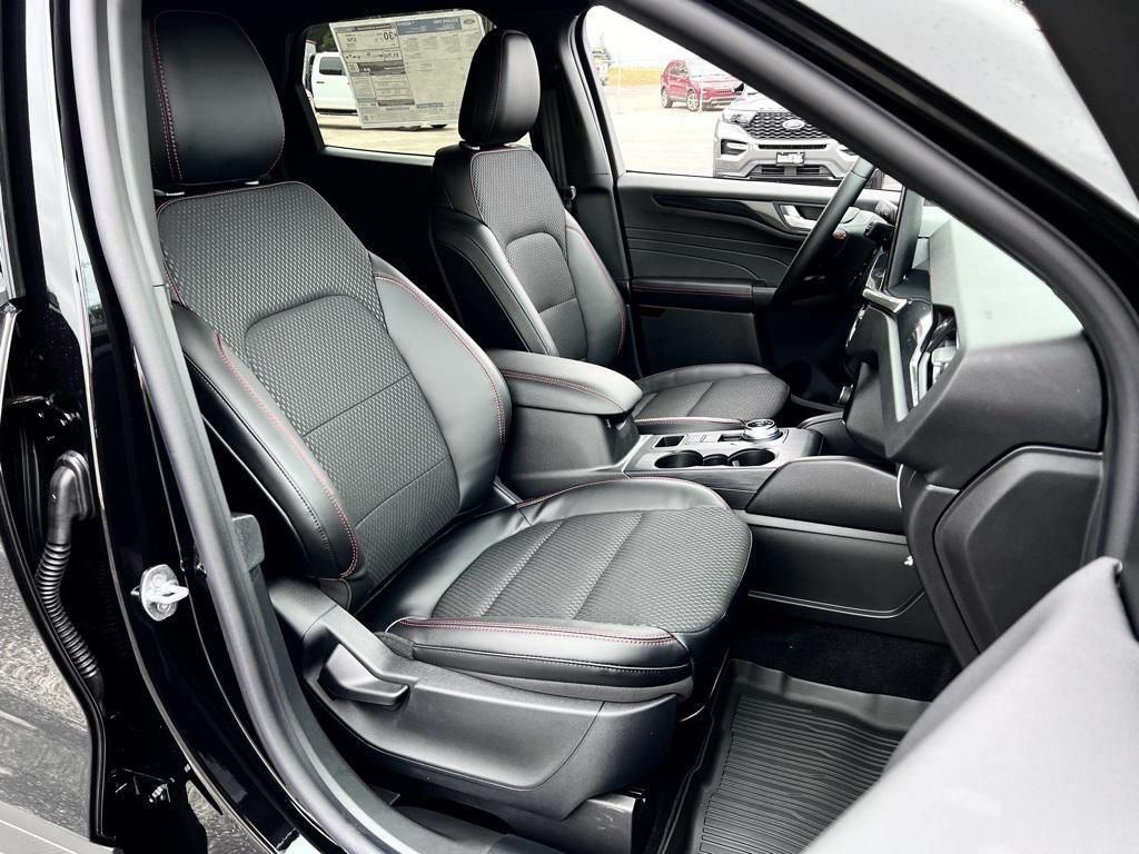 new 2025 Ford Escape car, priced at $28,976