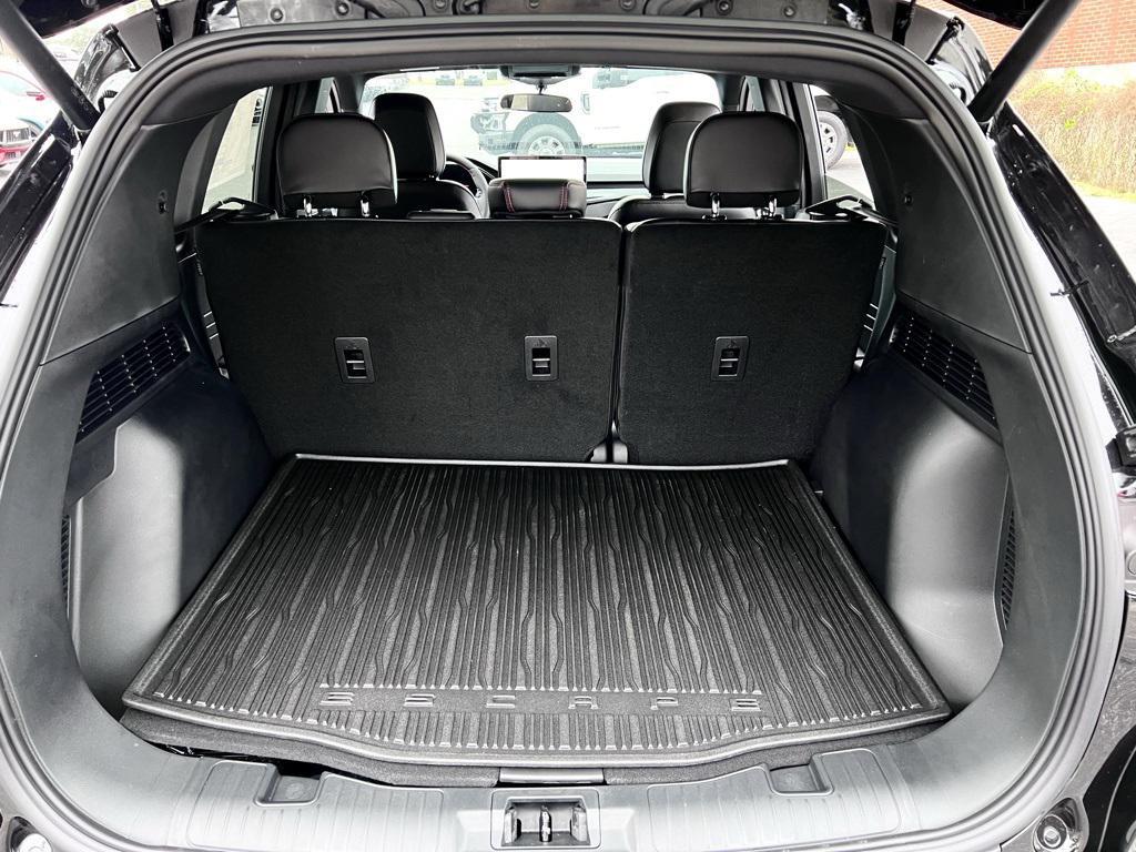 new 2025 Ford Escape car, priced at $28,976