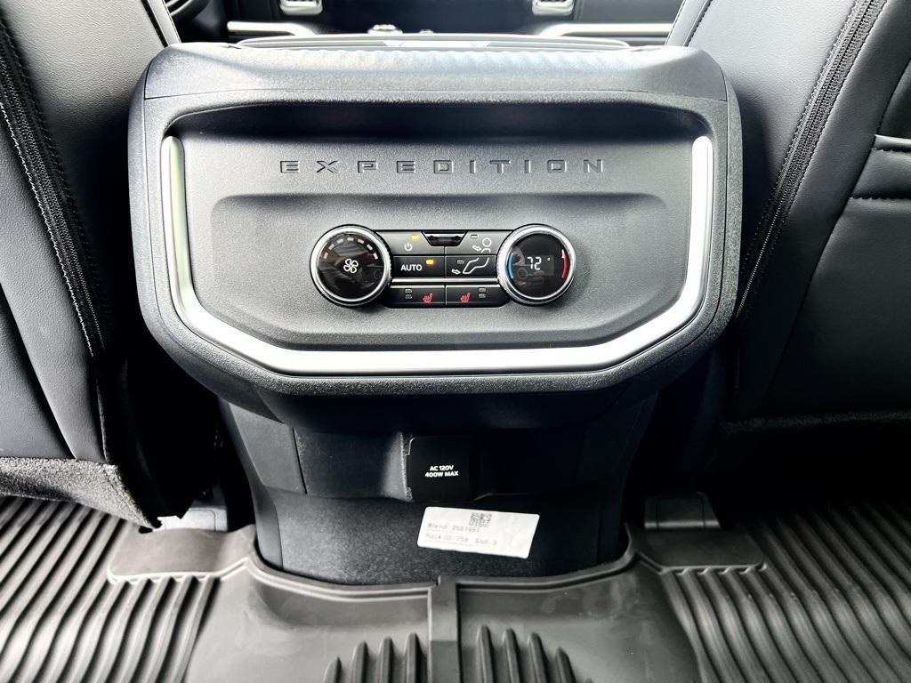 new 2025 Ford Expedition car, priced at $84,645