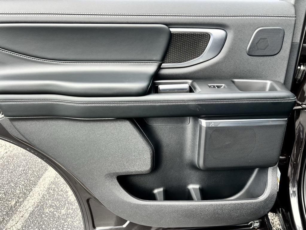 new 2025 Ford Expedition car, priced at $84,645